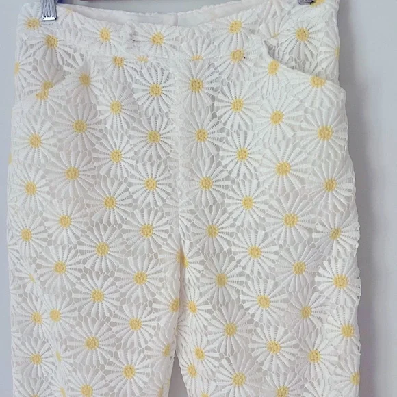 Sale ❤️NWOT Anthropologie Anna Sui Daisy Daisy Lace Pants - Picture 4 of 6